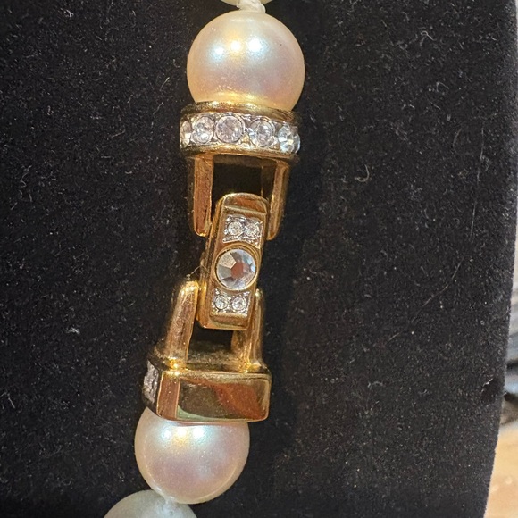 Carolee Tahitian Faux Pearl 16" Necklace with Diamond Accent - Picture 9 of 9